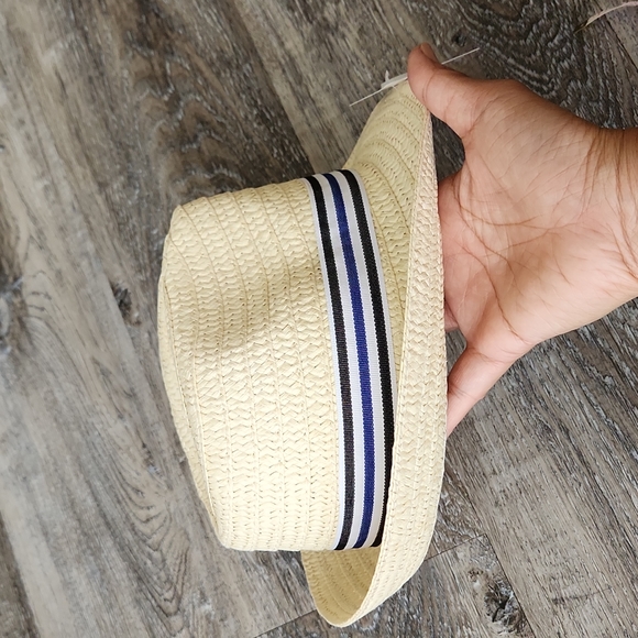 NWT Kids straw hat - Picture 4 of 5